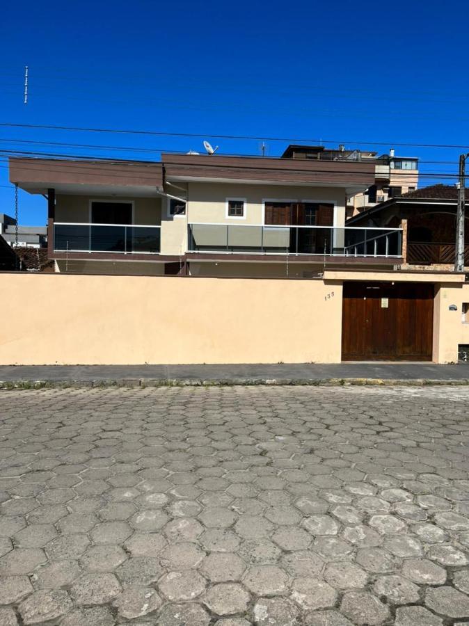 Casa Centro Com Piscina Βίλα Ubatuba Εξωτερικό φωτογραφία